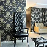 La Hotel