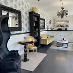 La