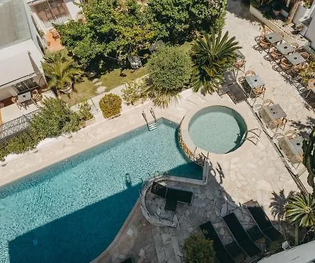 La Hotel