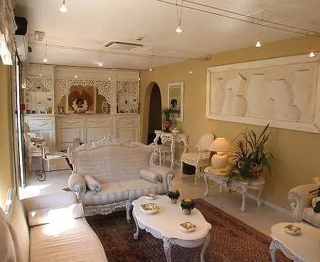 La Hotel 4*
