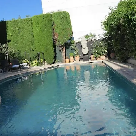 La