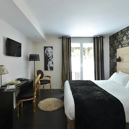 La Hotel